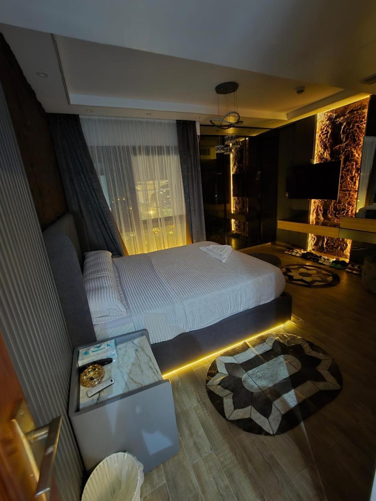 Apartment New